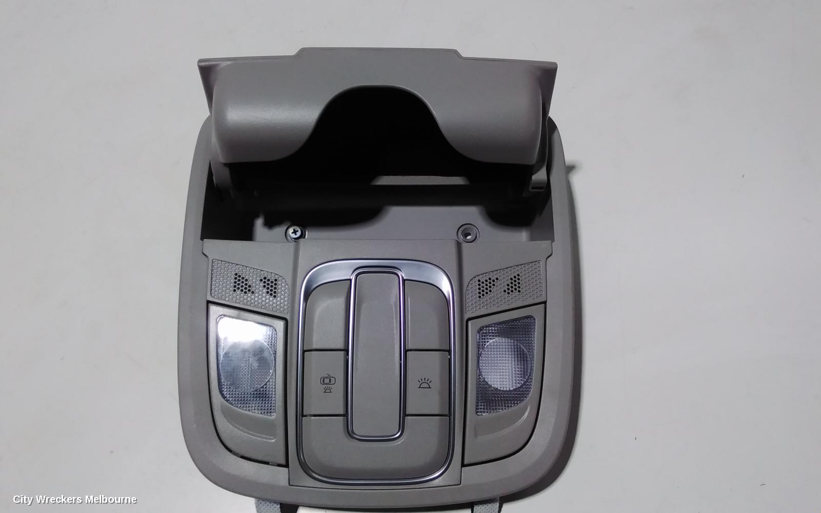 HYUNDAI SANTA FE COURTESY LIGHT, FRONT, W/ SUNROOF SWITCH, W/ SUNGLASS HOLDER TYPE, TM, 03/2018 ONWARDS