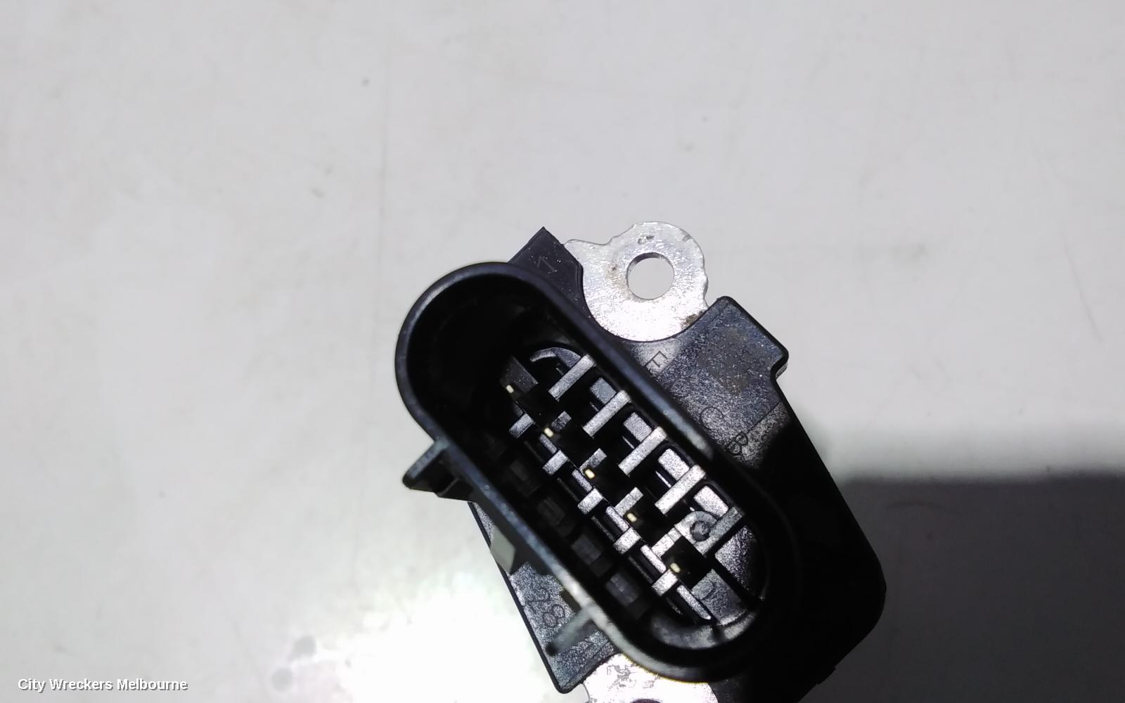 HOLDEN CAPTIVA AIR FLOW METER, 2.4, LE5/LE9, PETROL, CG, 01/2011 - 06/2018