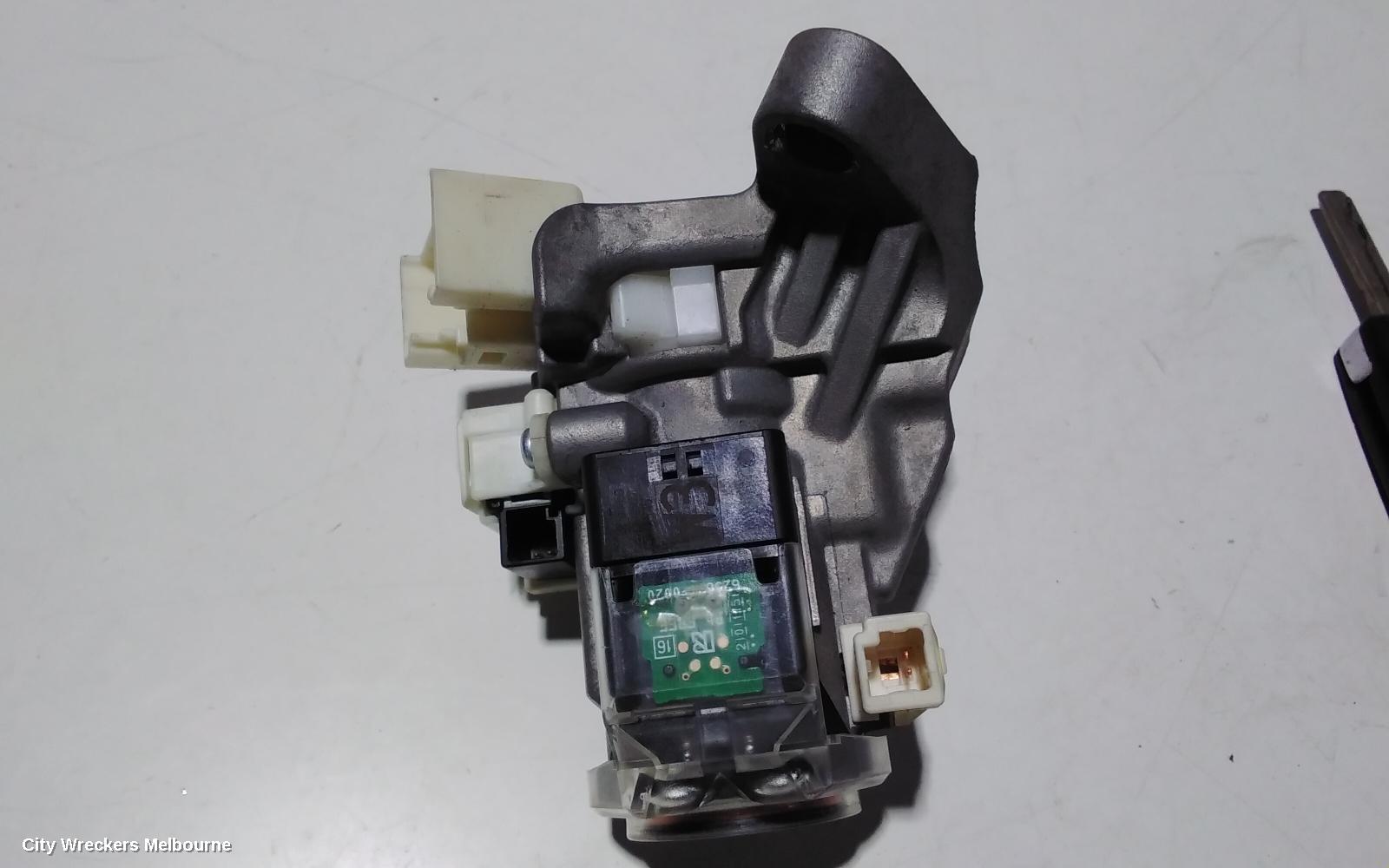 TOYOTA CAMRY IGNITION W/ KEY, XV50, 05/2015 - 10/2017
