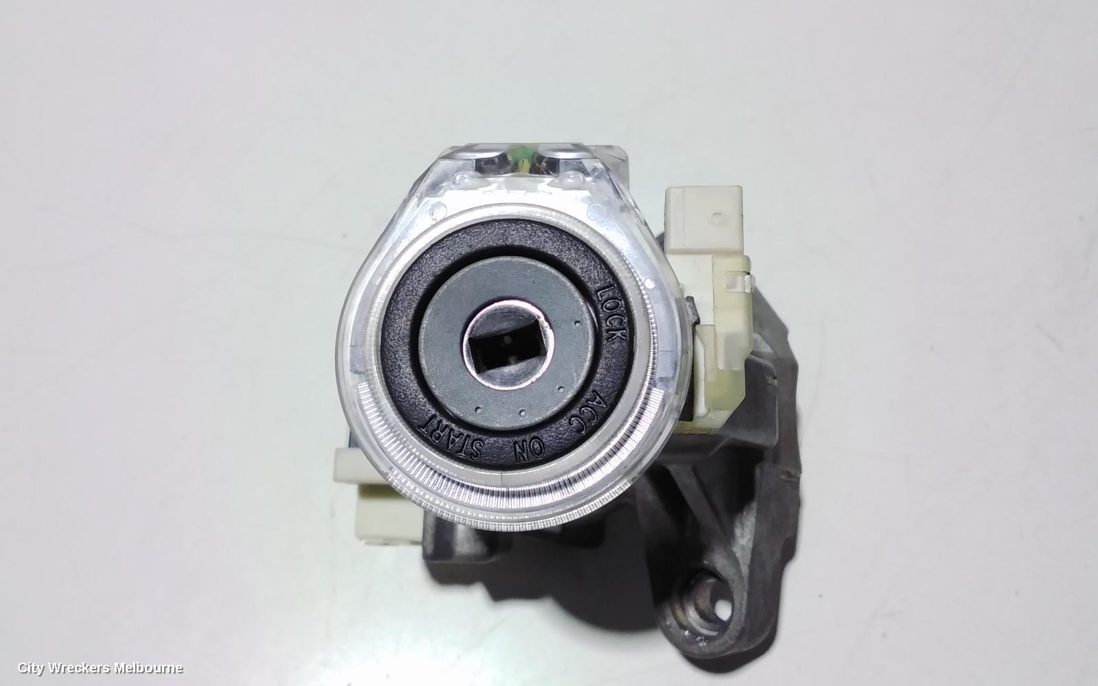 TOYOTA CAMRY IGNITION W/ KEY, XV50, 05/2015 - 10/2017