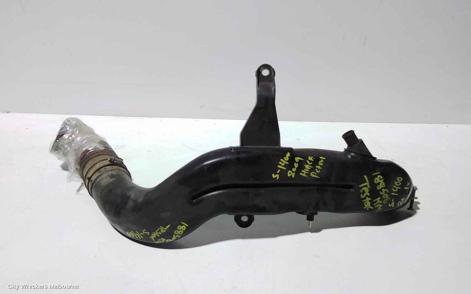 TOYOTA HIACE, TRH/KDH 03/2005 - 04/2019, THROTAL BODY HOSE: 89838