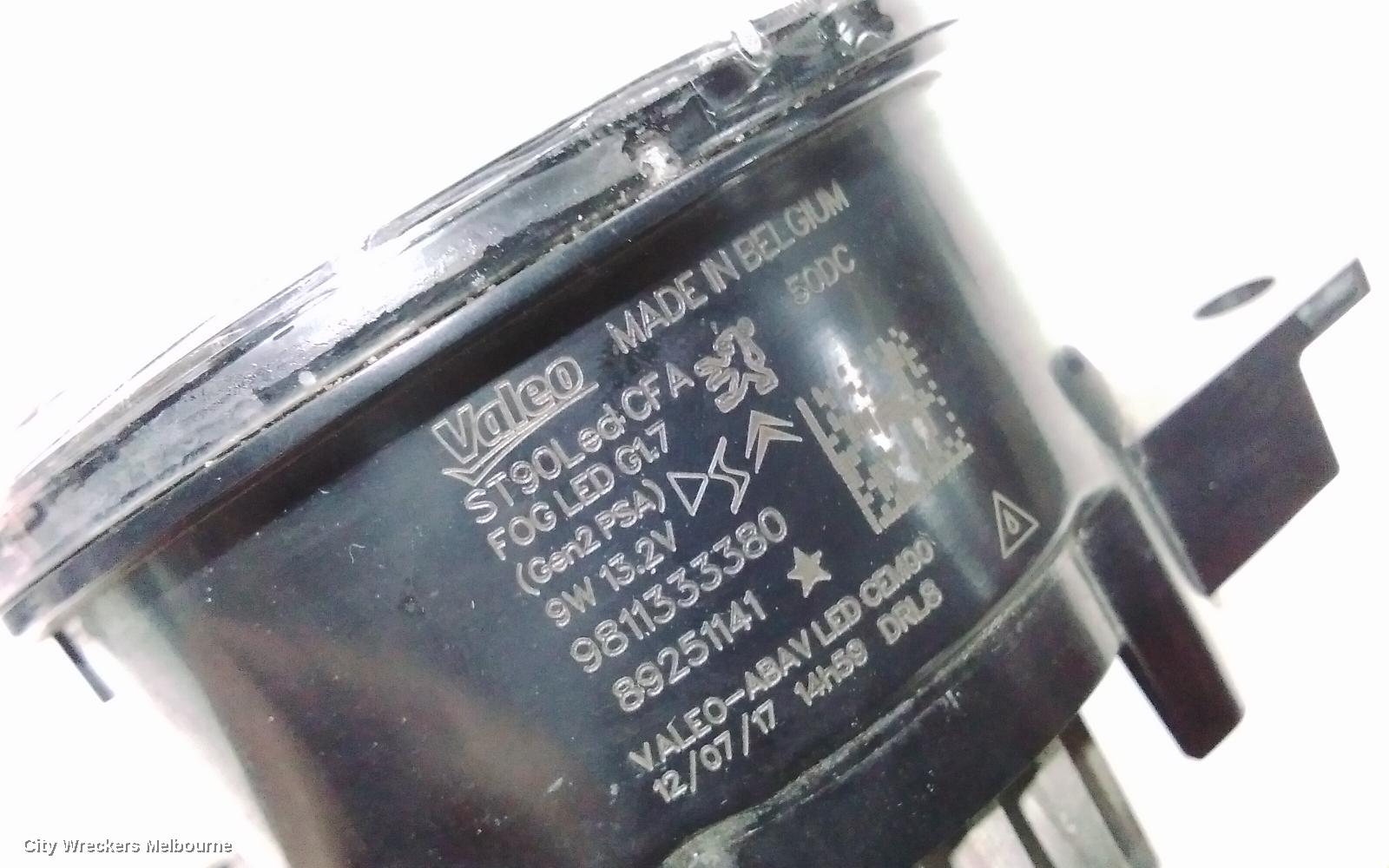 PEUGEOT 308 LEFT INDICATOR/FOG/SIDE, BUMPER FOGLAMP, T9, ACTIVE/ALLURE, 10/2014 - 01/2021