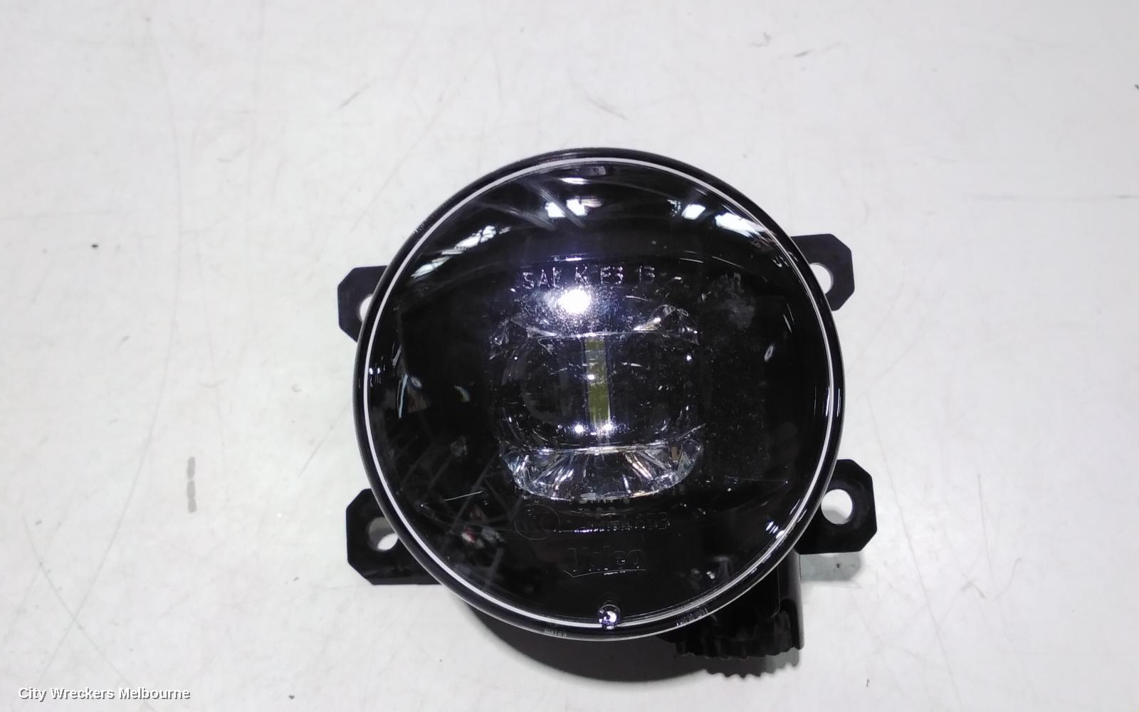 PEUGEOT 308 LEFT INDICATOR/FOG/SIDE, BUMPER FOGLAMP, T9, ACTIVE/ALLURE, 10/2014 - 01/2021