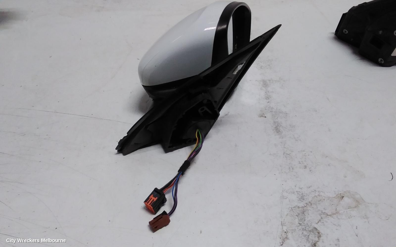 PEUGEOT 308 RIGHT DOOR MIRROR, T9, POWER FOLD, W/ BLINDSPOT TYPE, 10/2014 - 01/2021