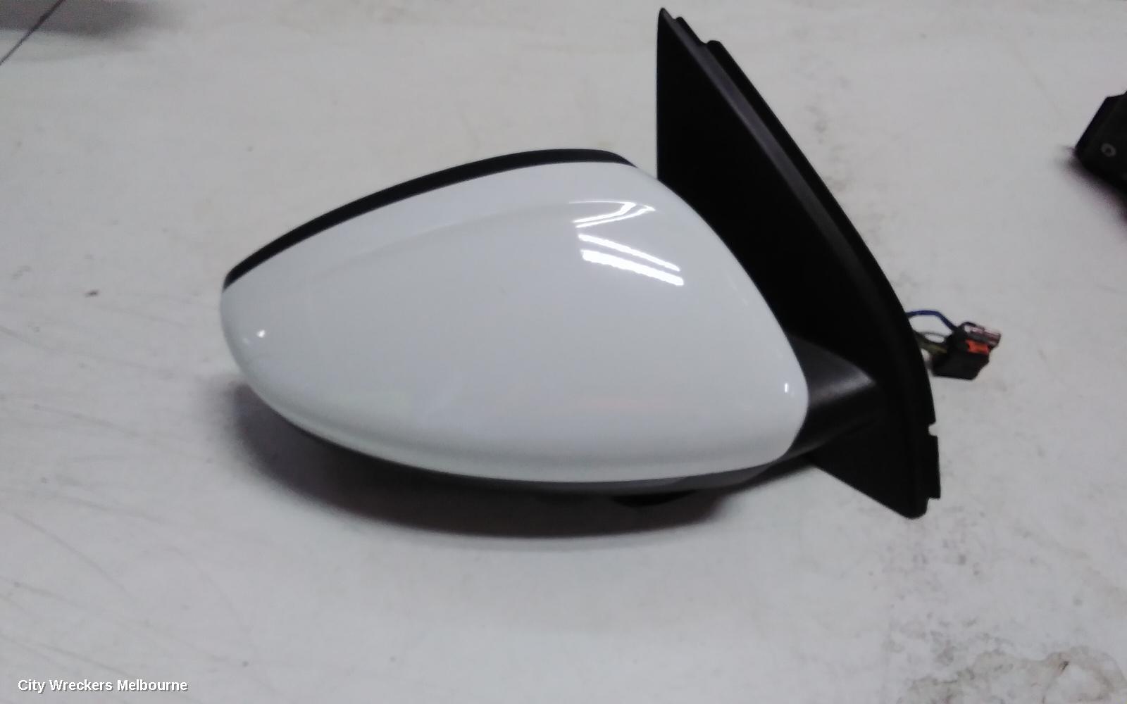PEUGEOT 308 RIGHT DOOR MIRROR, T9, POWER FOLD, W/ BLINDSPOT TYPE, 10/2014 - 01/2021