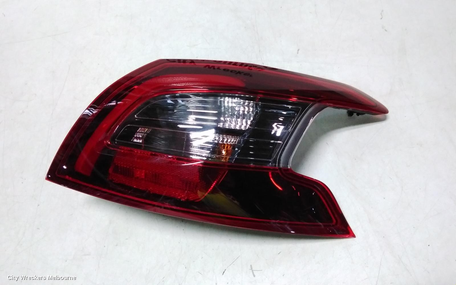 PEUGEOT 308 RIGHT TAILLIGHT, T9, HATCH, 07/2017 - 01/2021