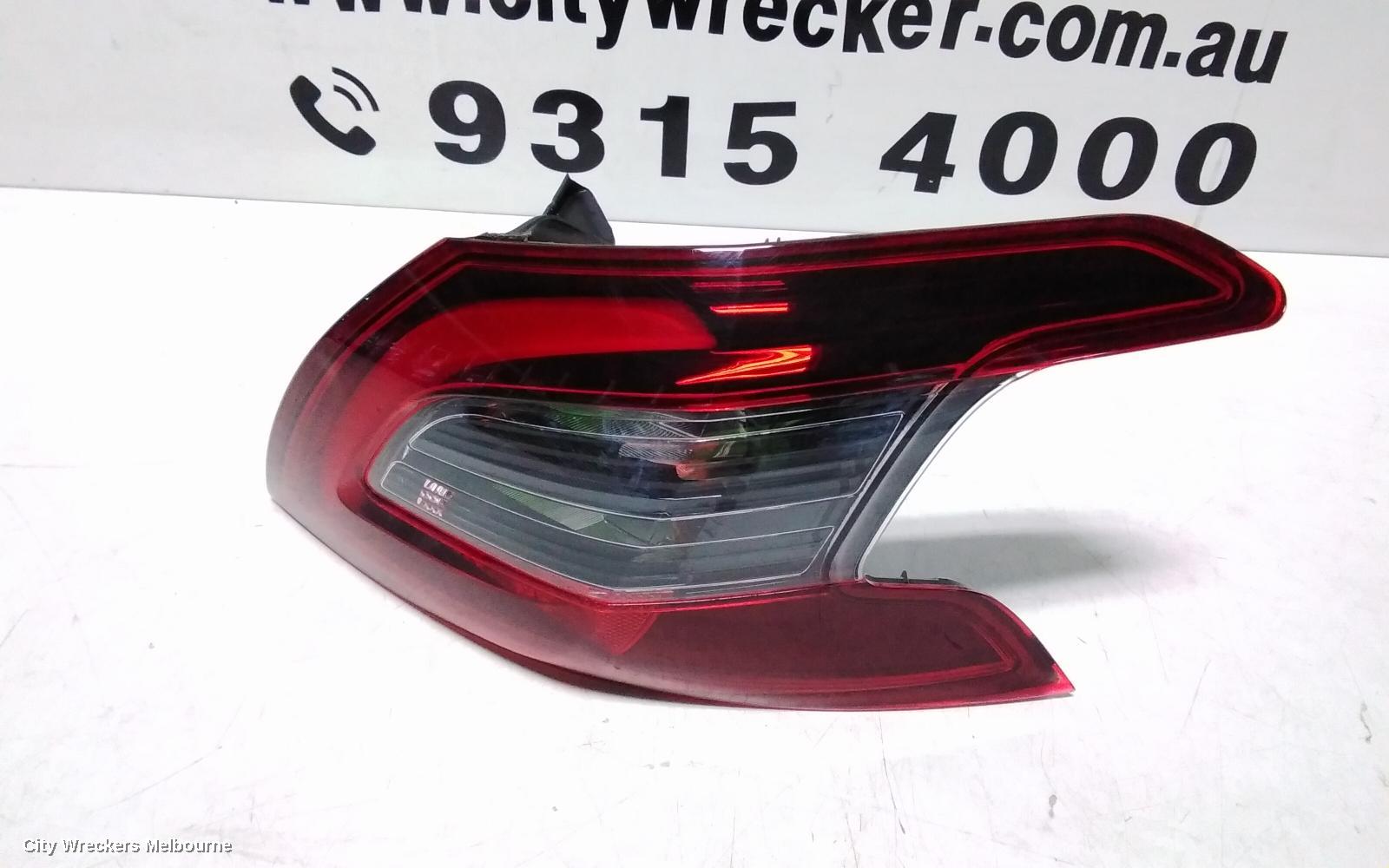 PEUGEOT 308 RIGHT TAILLIGHT, T9, HATCH, 07/2017 - 01/2021