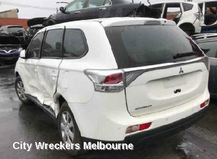 MITSUBISHI OUTLANDER LEFT FRONT WINDOW REG/MOTOR, ZJ-ZK, 10/2012 ONWARDS