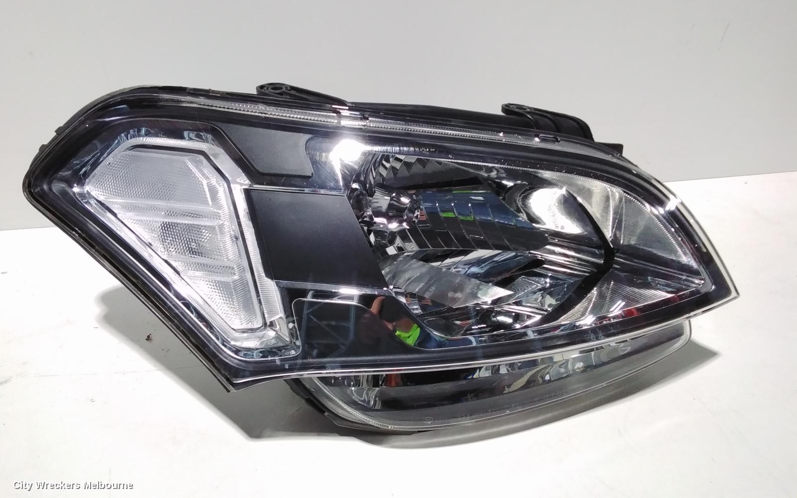 KIA SOUL RIGHT HEADLAMP, AM, W/ AUTO LEVELING, 04/2009 - 08/2011
