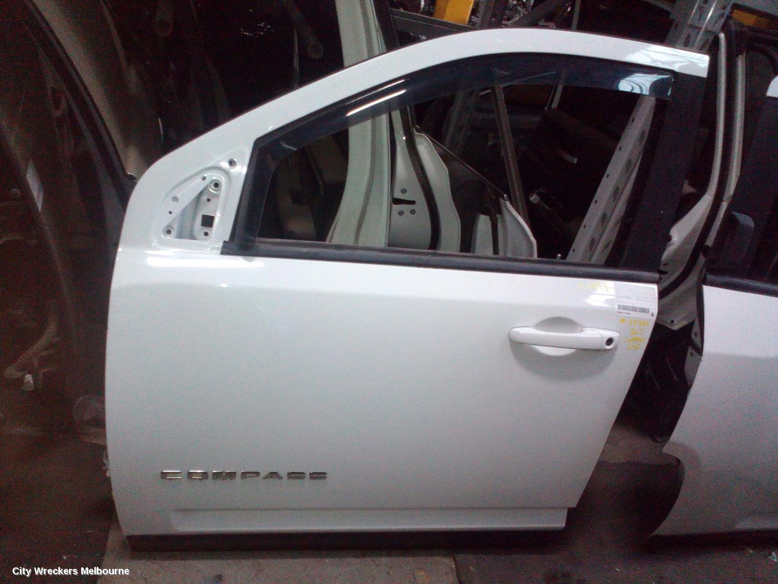 JEEP COMPASS LEFT FRONT DOOR, MK, 07/2011 - 12/2016