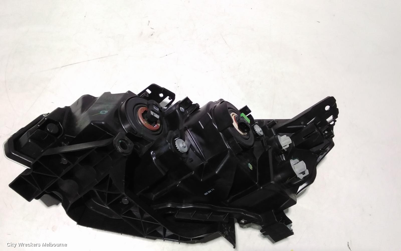 HONDA CIVIC RIGHT HEADLAMP, 10TH GEN, HATCH/SEDAN, HALOGEN TYPE, 05/2016 ONWARDS