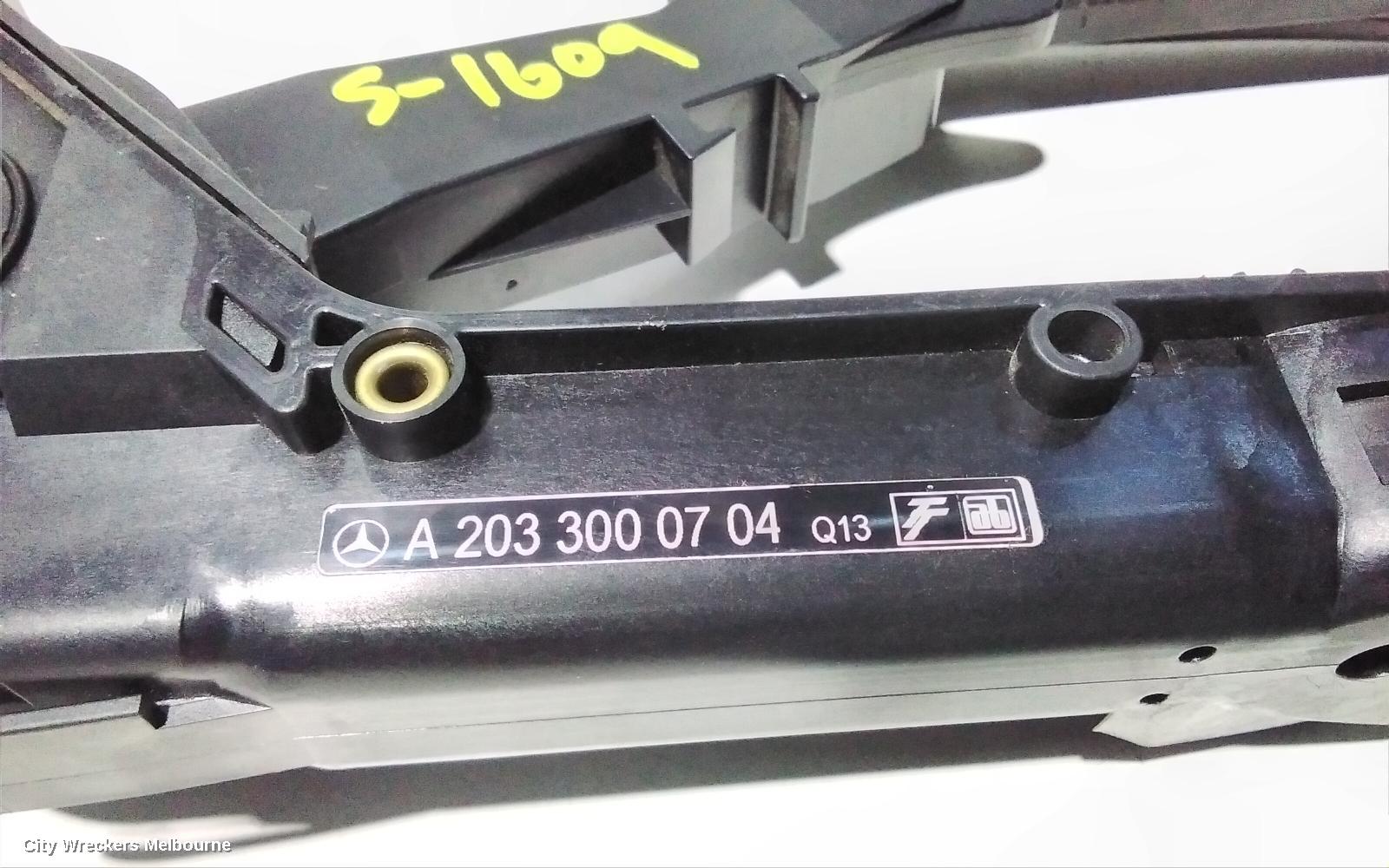 MERCEDES CLC CLASS PEDAL ASSEMBLY, CL203 08/2008 - 03/2011