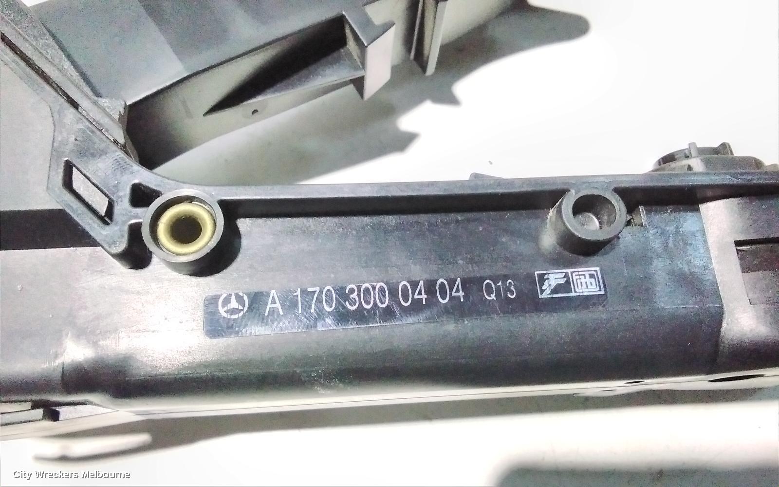 MERCEDES CLC CLASS PEDAL ASSEMBLY, CL203 08/2008 - 03/2011