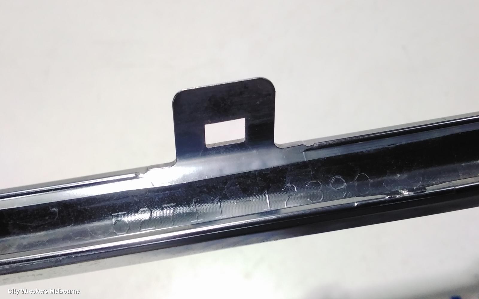 TOYOTA COROLLA, E210, 07/2018 ONWARDS, RIGHT BUMPER CHROM CHECK PHOTO   R/H : 89875