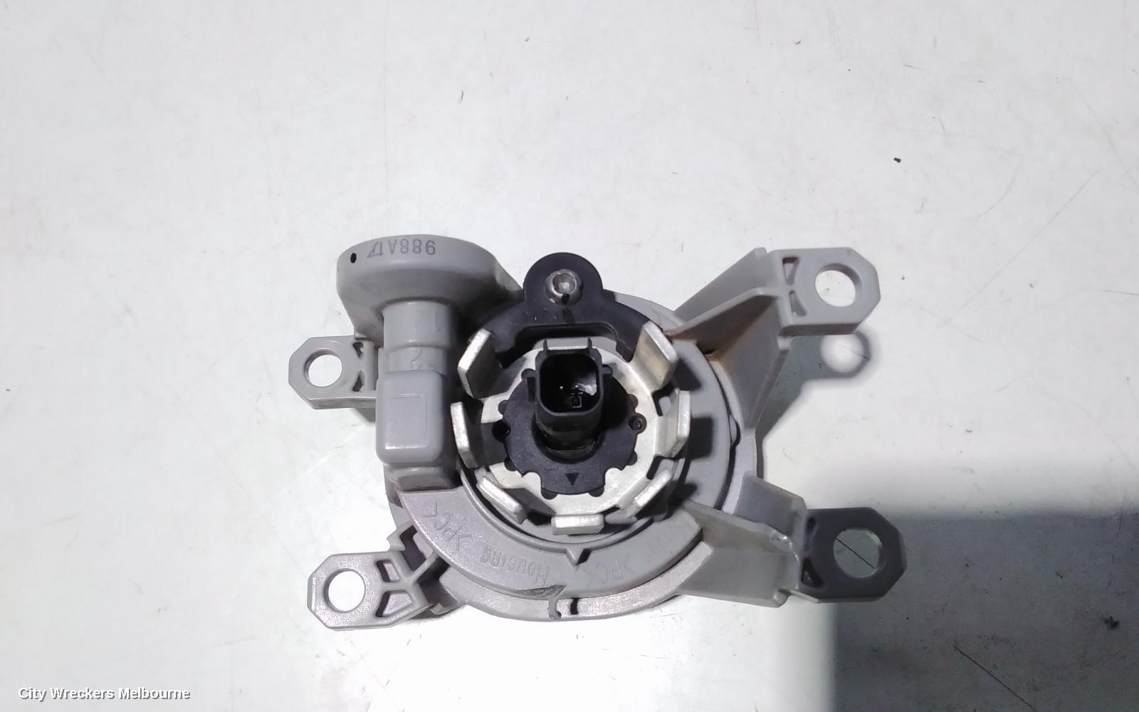 TOYOTA COROLLA LEFT INDICATOR/FOG/SIDE, BUMPER FOGLAMP, E210, HATCH, 07/2018 ONWARDS