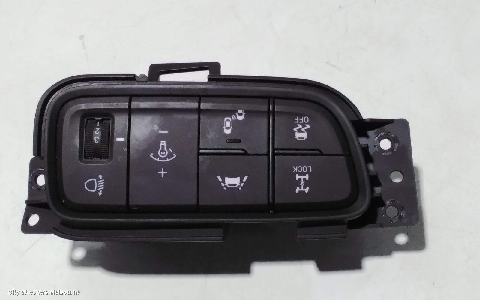 HYUNDAI SANTA FE, TM, 03/2018 - 10/2023, DASH PARS : 89887