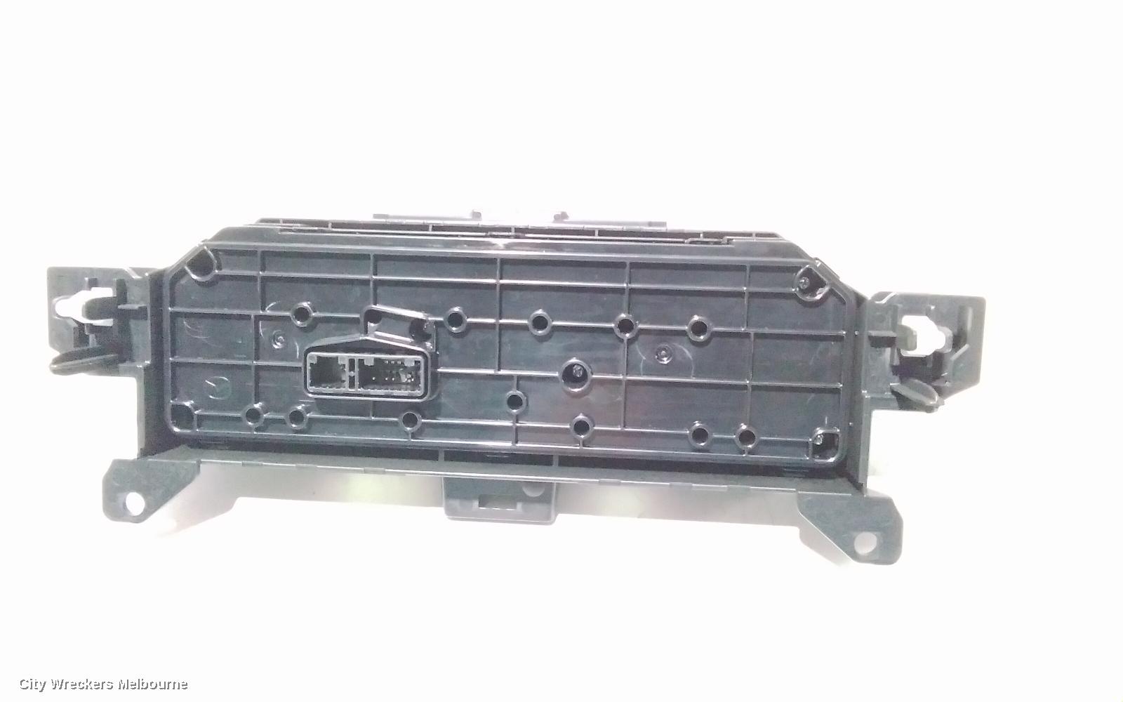 MAZDA 3 HEATER/AC CONTROLS, SINGLE ZONE CLIMATE TYPE, BP, 03/2019 ONWARDS