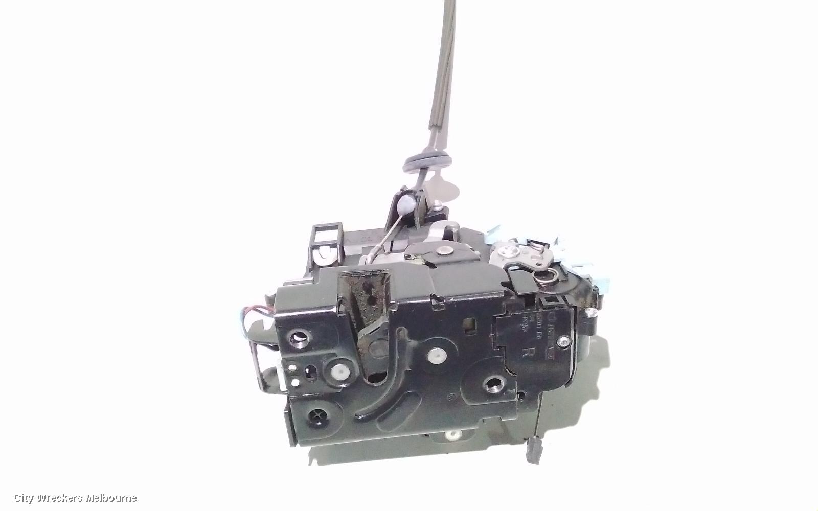 VOLKSWAGEN CADDY DOOR/BOOT/GATE LOCK, RIGHT FRONT DOOR LOCK, 2K, 08/2010 - 06/2015