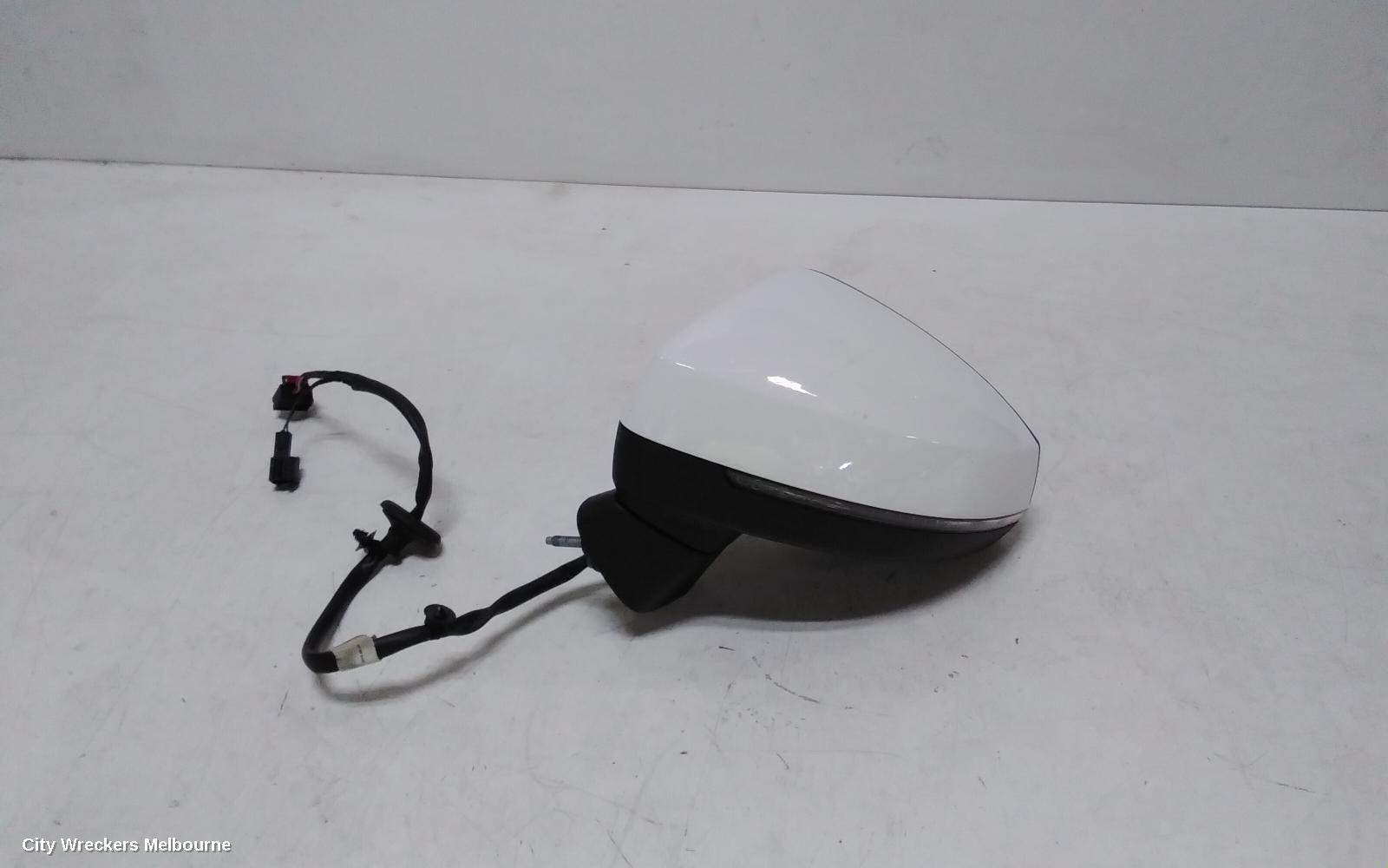 AUDI A3 LEFT DOOR MIRROR, 8V, A3, SEDAN, MANUAL FOLD, NON LANE CHANGE ASSIST TYPE (6XC/7Y0), 11/2013 - 10/2020