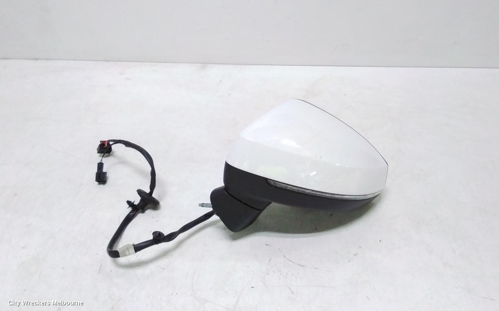 AUDI A3 LEFT DOOR MIRROR, 8V, A3, SEDAN, MANUAL FOLD, NON LANE CHANGE ASSIST TYPE (6XC/7Y0), 11/2013 - 10/2020