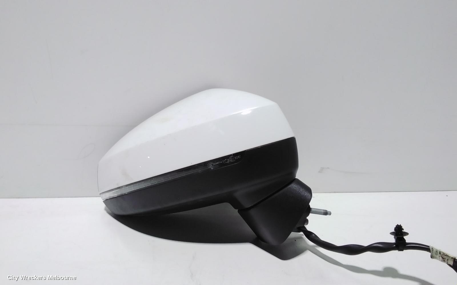 AUDI A3 RIGHT DOOR MIRROR, 8V, A3, SEDAN, MANUAL FOLD, NON LANE CHANGE ASSIST TYPE (6XC/7Y0), 11/2013 - 10/2020