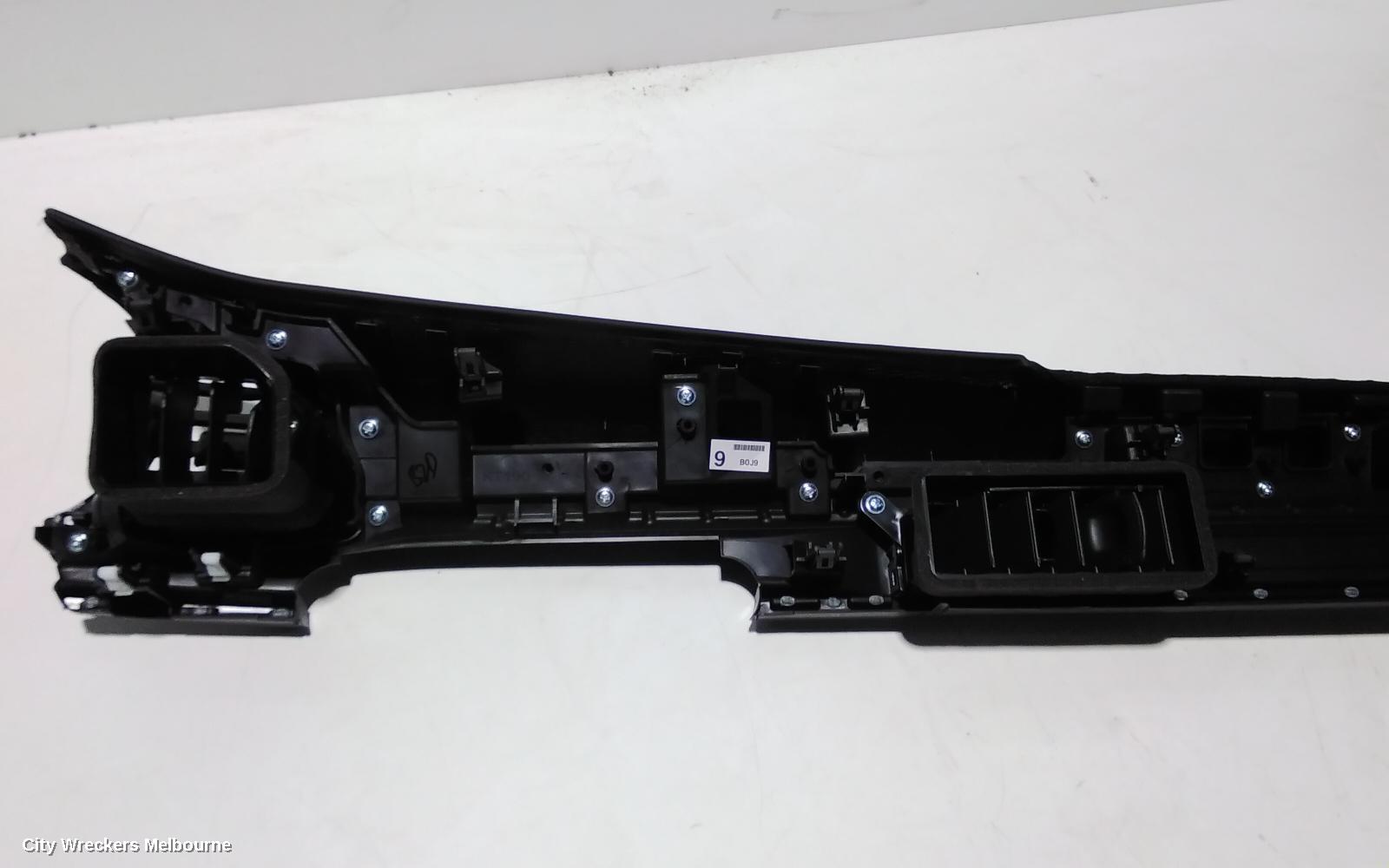 MAZDA 3, BP, 03/2019 ONWARDS, LH AIRVENT WITH TRIM: 89910