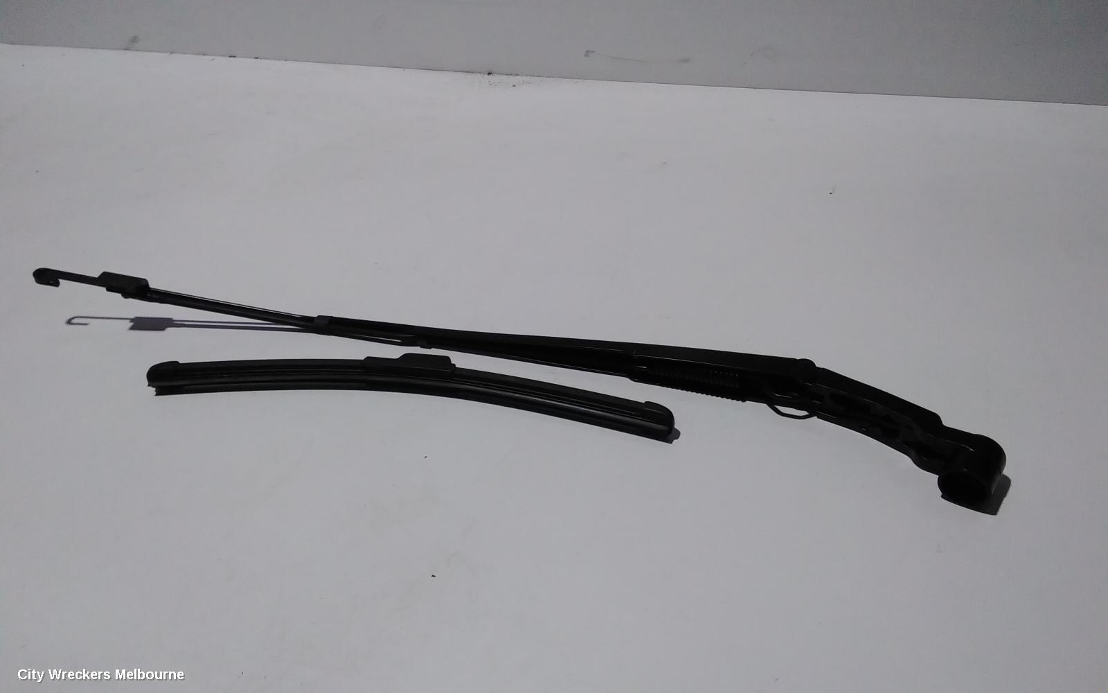 MAZDA 3 WIPER ARM, FRONT (LH SIDE), BP, 03/2019 ONWARDS