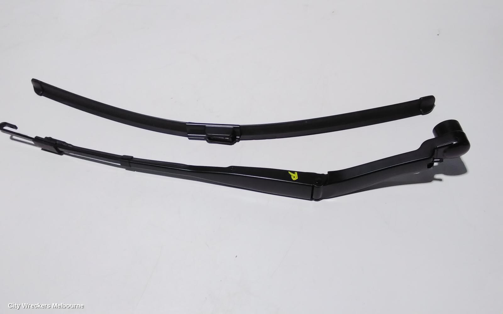 MAZDA 3 WIPER ARM, FRONT (RH SIDE), BP, 03/2019 ONWARDS