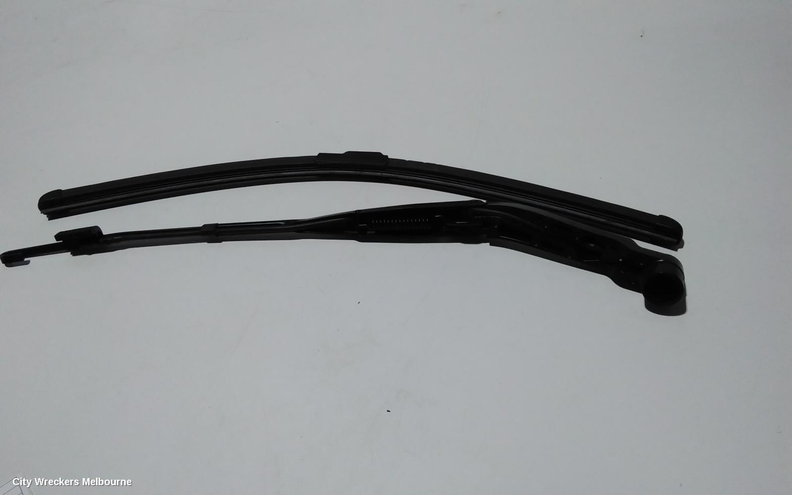 MAZDA 3 WIPER ARM, FRONT (RH SIDE), BP, 03/2019 ONWARDS