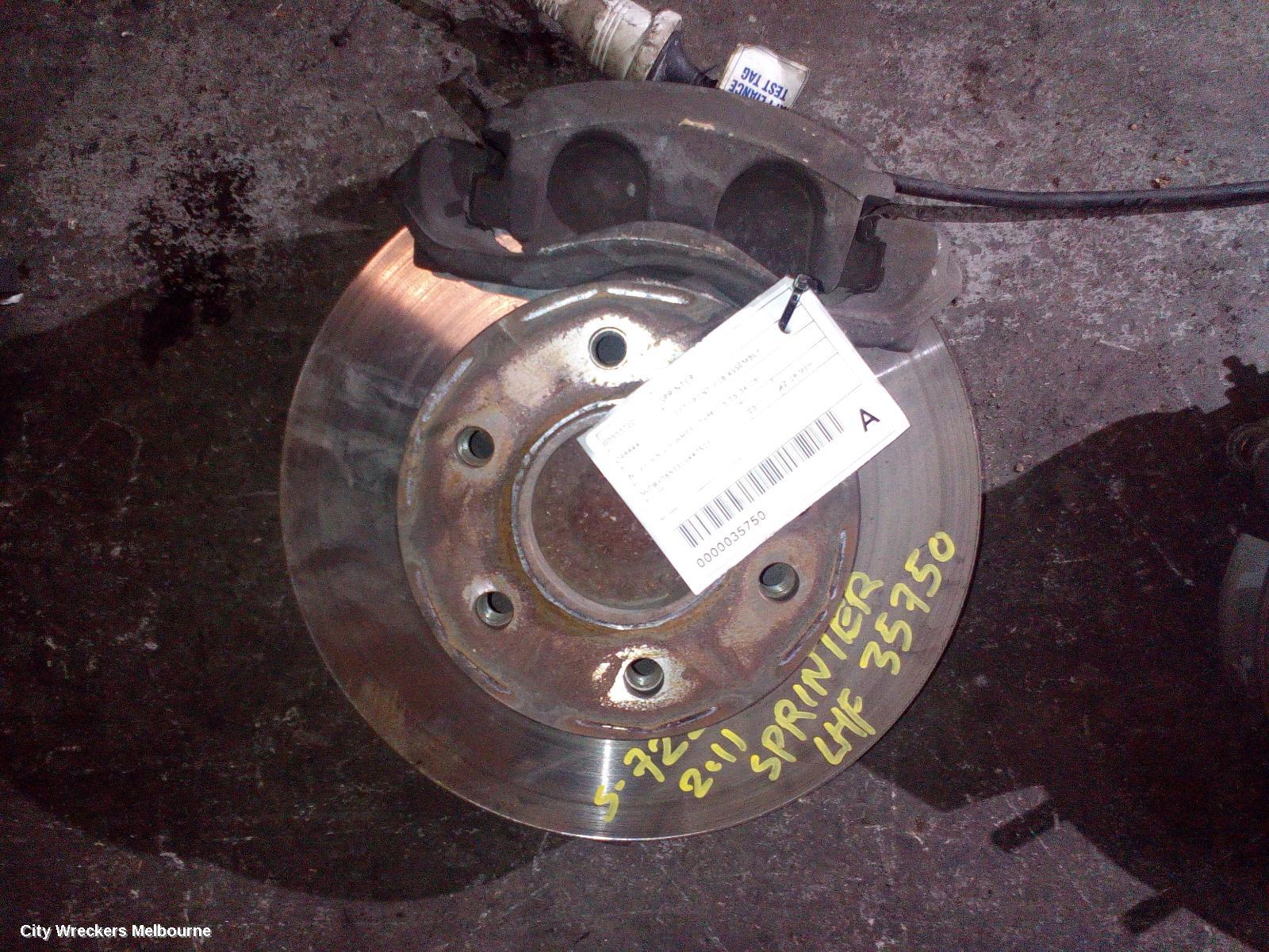 MERCEDES SPRINTER LEFT FRONT HUB ASSEMBLY, NCV3, SINGLE WHEEL TYPE, 10/2006 - 04/2018