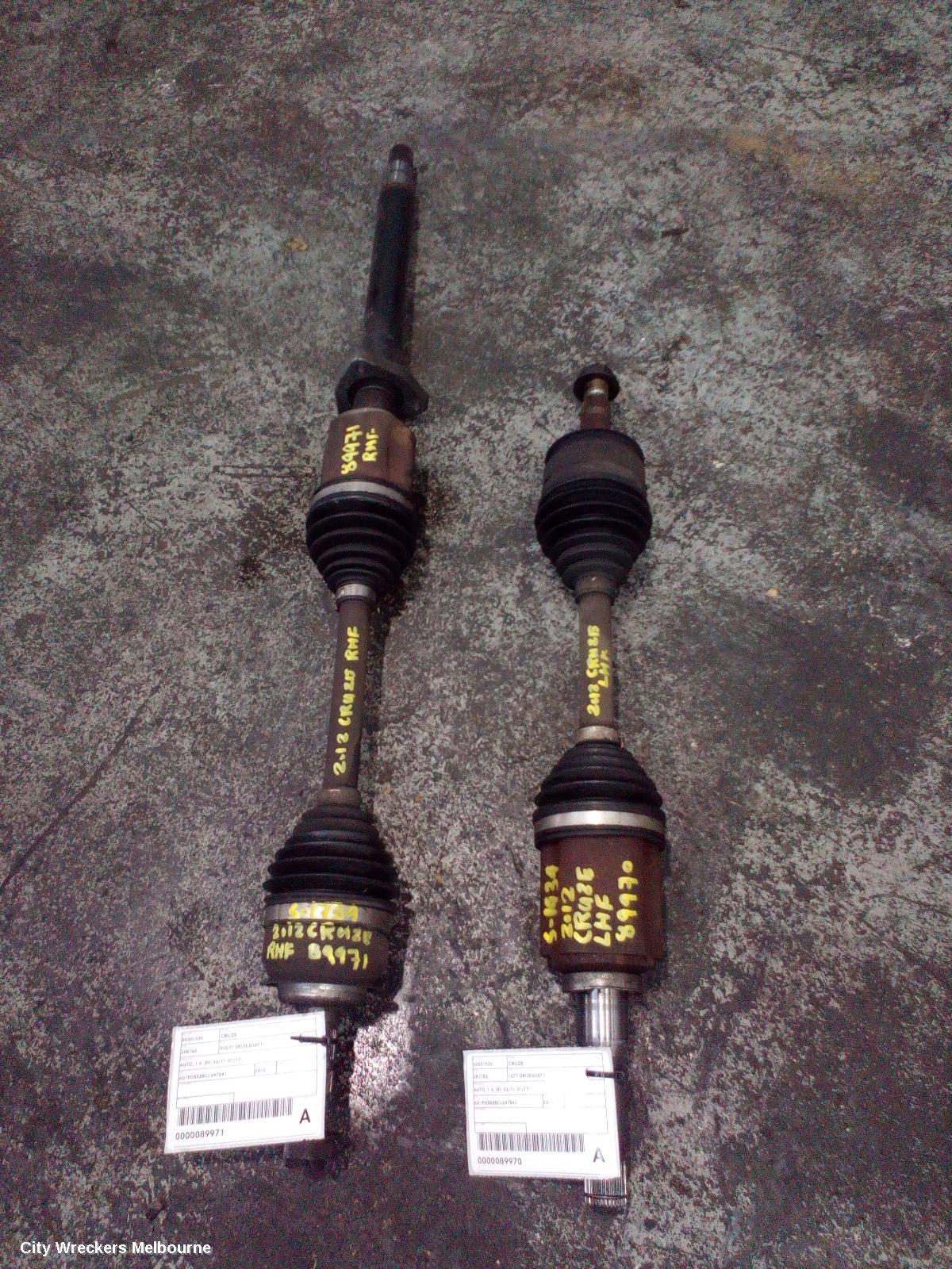 HOLDEN CRUZE LEFT DRIVESHAFT, AUTO, 1.4, JH, 03/2011 - 01/2017
