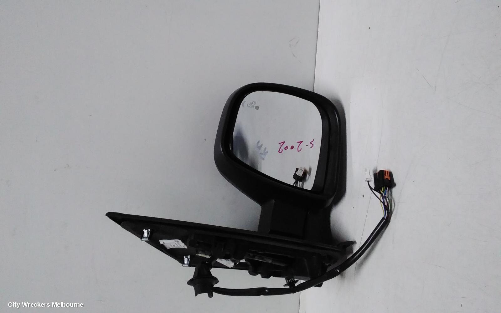 PEUGEOT EXPERT RIGHT DOOR MIRROR, K0, MANUAL FOLD, MATTE BLACK, NON BLIND SPOT TYPE, 04/2018 ONWARDS