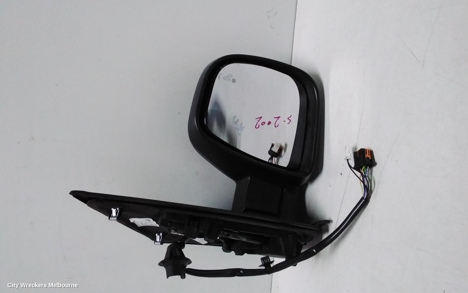 PEUGEOT EXPERT RIGHT DOOR MIRROR, K0, MANUAL FOLD, MATTE BLACK, NON BLIND SPOT TYPE, 04/2018 ONWARDS