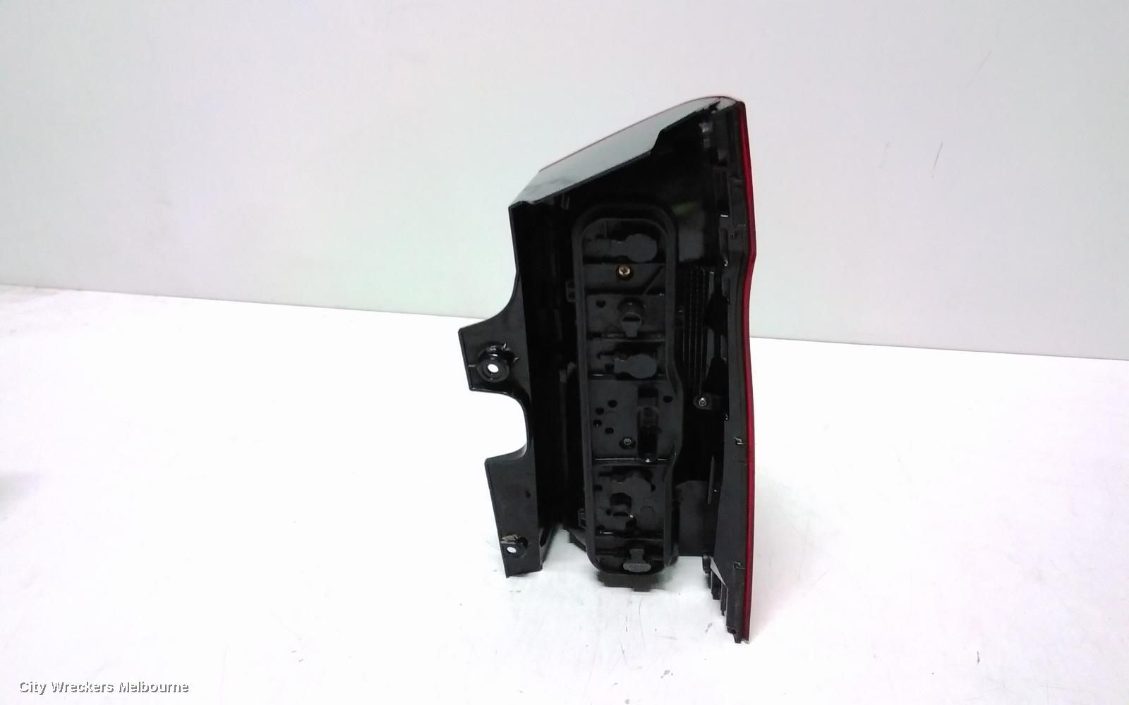 MERCEDES VITO LEFT TAILLIGHT, 447, NON LED TYPE, 03/2015 ONWARDS