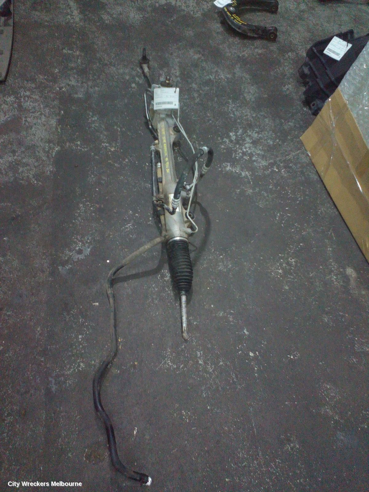 VOLKSWAGEN AMAROK STEERING BOX/RACK, 2H, HYDRAULIC, 12/2010 ONWARDS