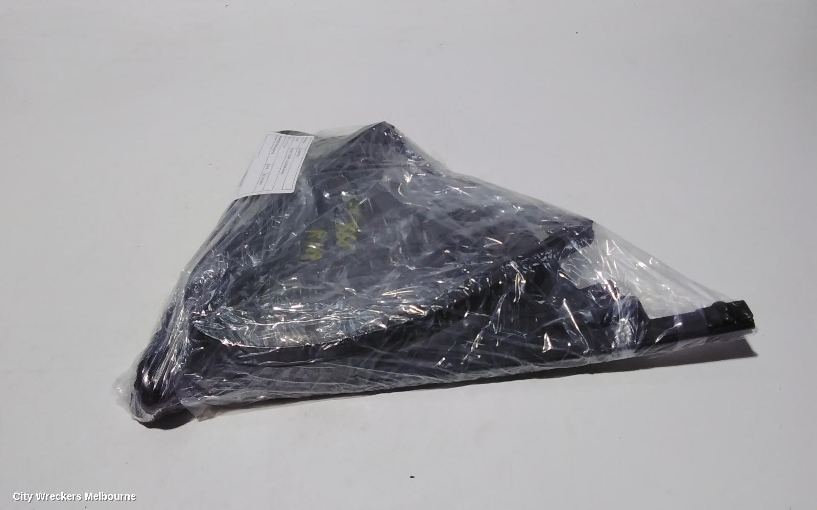 HYUNDAI ELANTRA RIGHT REAR 1/4 DOOR GLASS, AD, 12/2015 - 12/2020