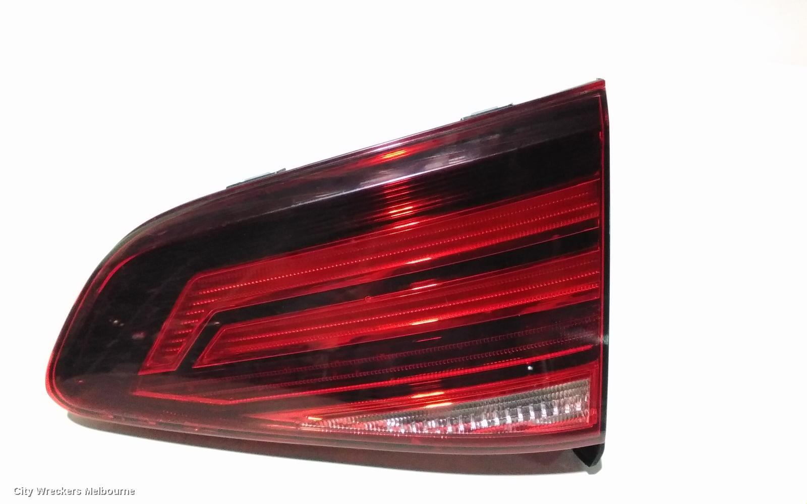 VOLKSWAGEN GOLF REAR GARNISH, TAILGATE LAMP (RH SIDE), GEN 7, HATCH, STANDARD/GTI, 03/2017 - 08/2020