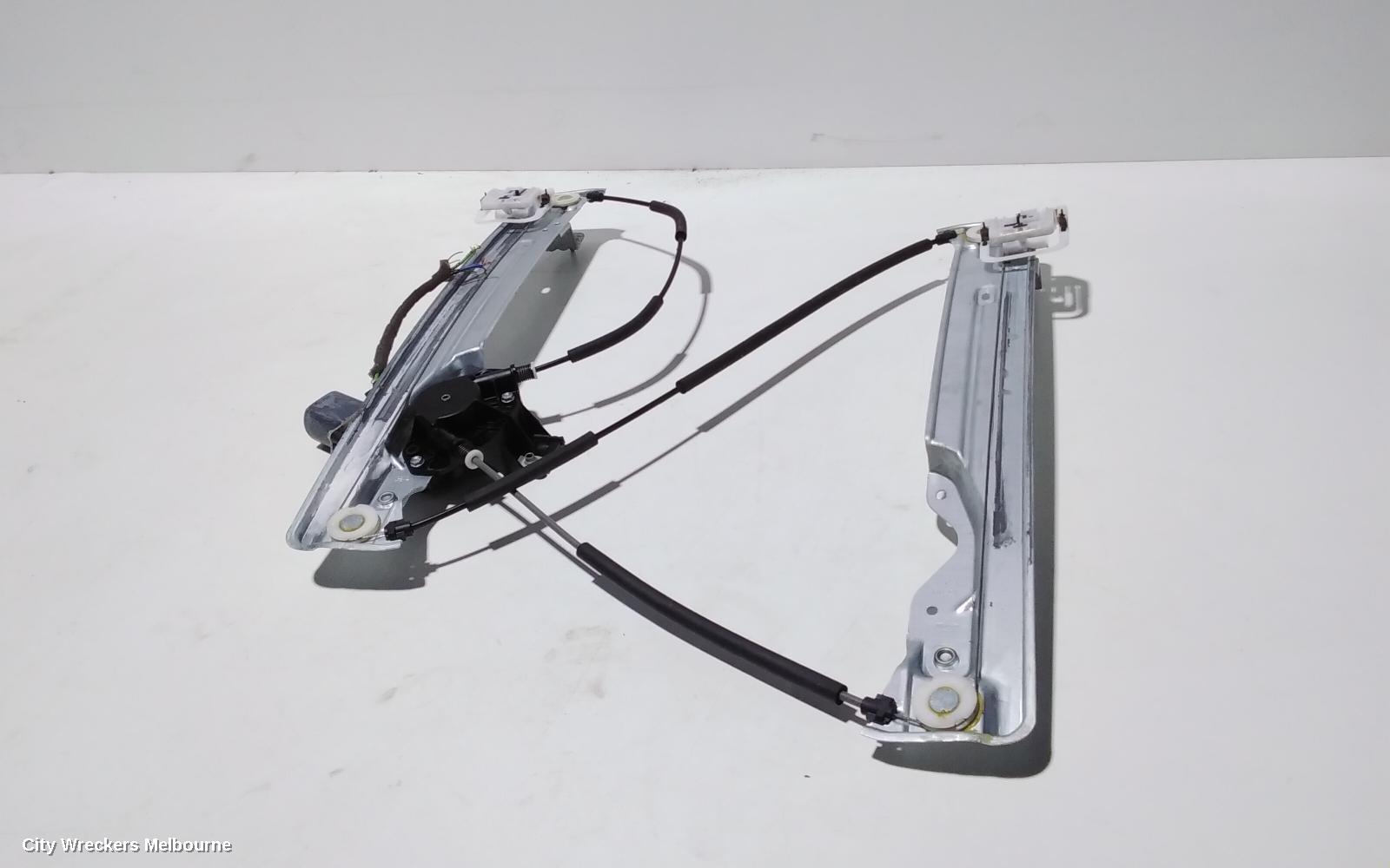 FORD ESCAPE RIGHT FRONT WINDOW REG/MOTOR, ZG, DOOR REG ASSY (REG AND MOTOR), 09/2016 - 05/2020