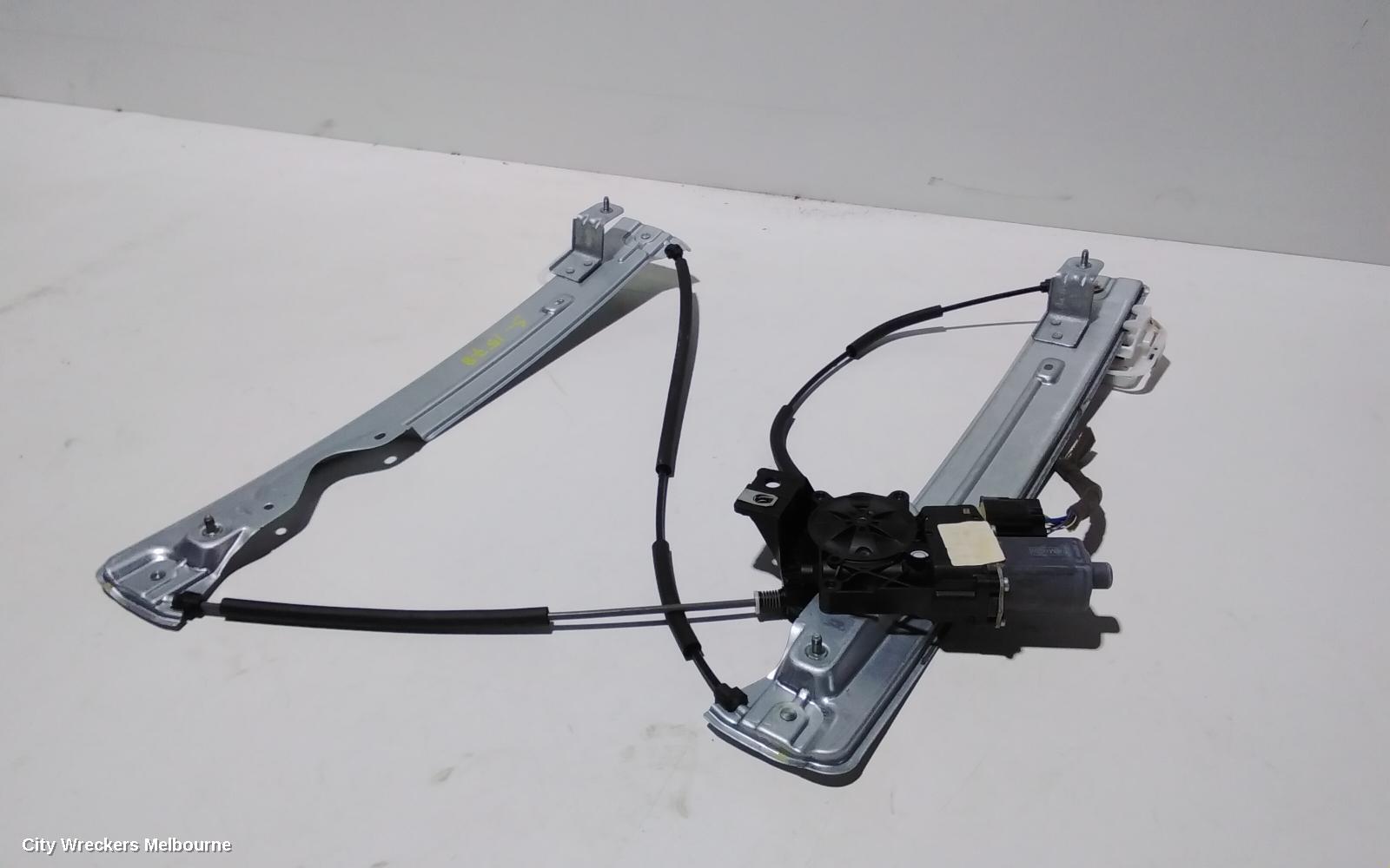 FORD ESCAPE RIGHT FRONT WINDOW REG/MOTOR, ZG, DOOR REG ASSY (REG AND MOTOR), 09/2016 - 05/2020
