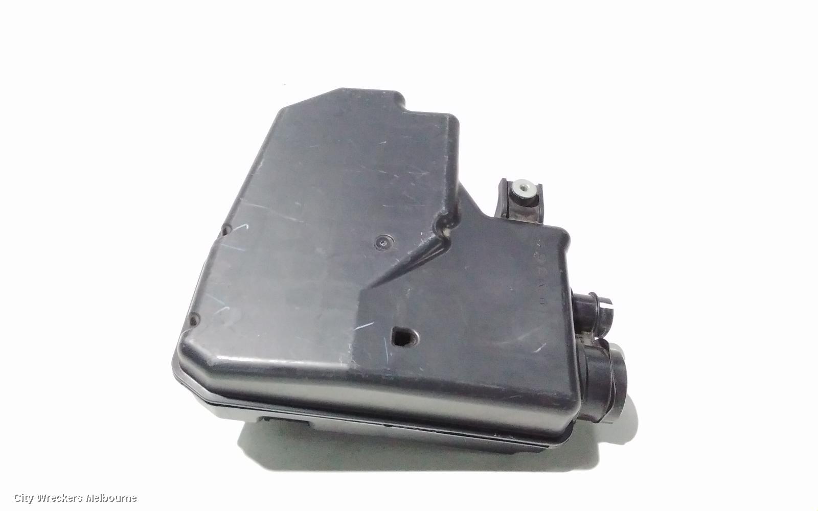HONDA CRV AIR CLEANER/BOX, AIR RESONATOR, RM, 01/2014 - 04/2017