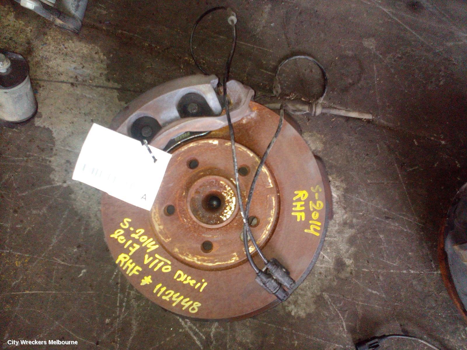 MERCEDES VITO RIGHT FRONT HUB ASSEMBLY, RWD, 447, 03/2015 ONWARDS