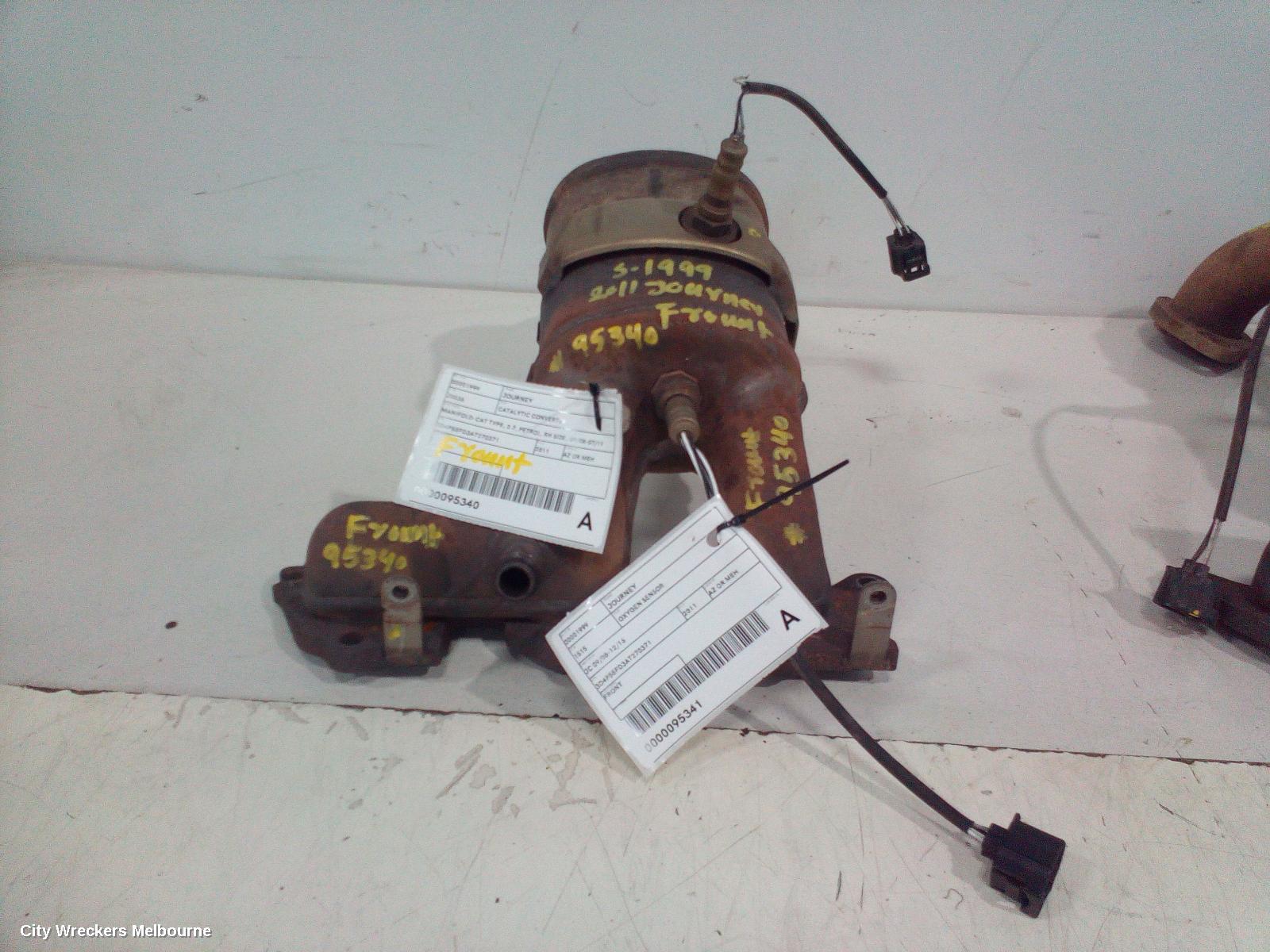 DODGE JOURNEY CATALYTIC CONVERTER, MANIFOLD-CAT TYPE, 2.7, PETROL, RH SIDE, 09/2008 - 07/2011