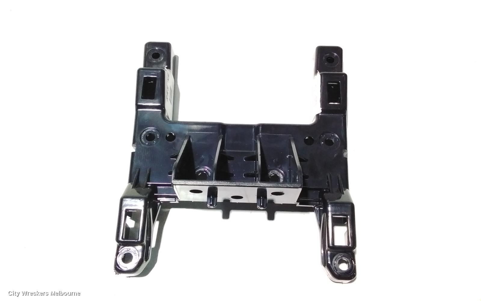 KIA RIO CONSOLE, YB, 12/2016 - 06/2023