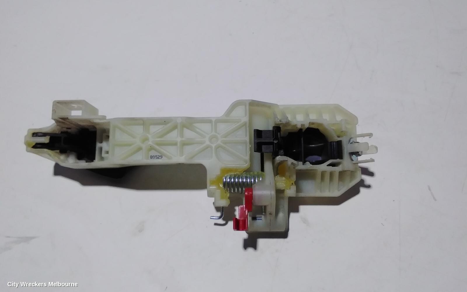 KIA RIO DOOR HANDLE, YB, OUTER, LH FRONT, 12/2016 ONWARDS