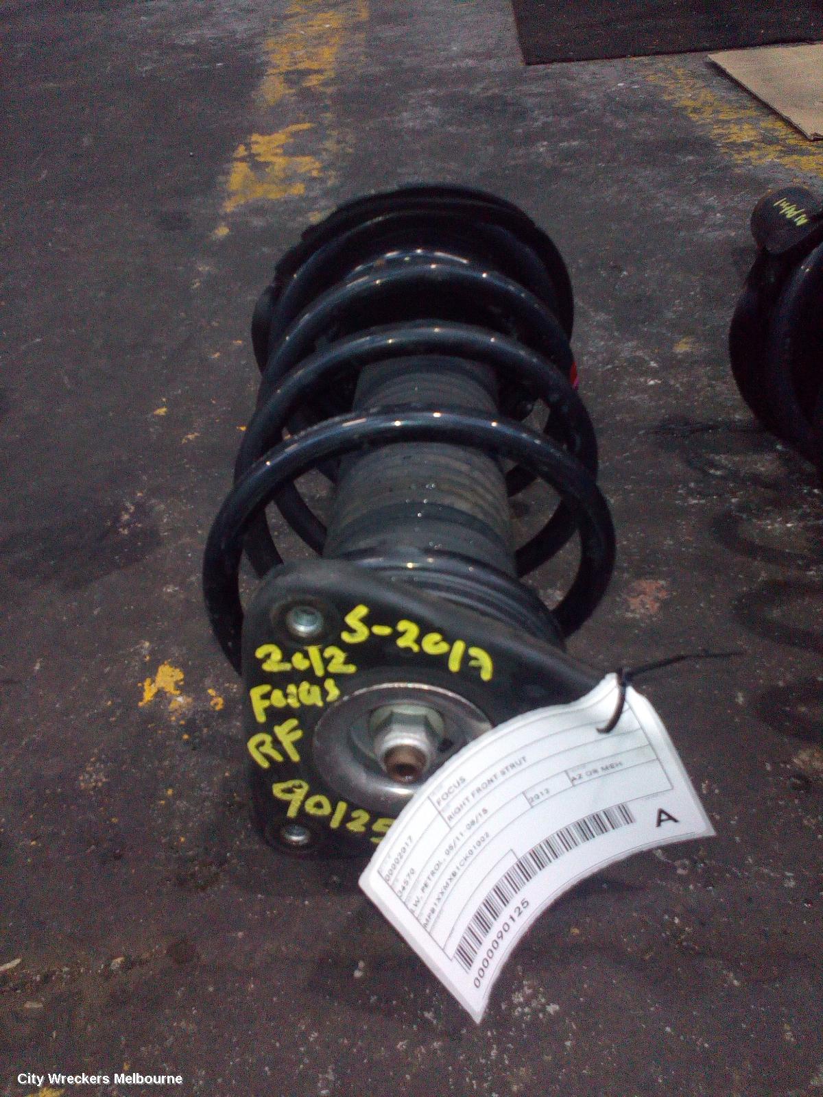 FORD FOCUS RIGHT FRONT STRUT, LW, PETROL, 05/2011 - 08/2015