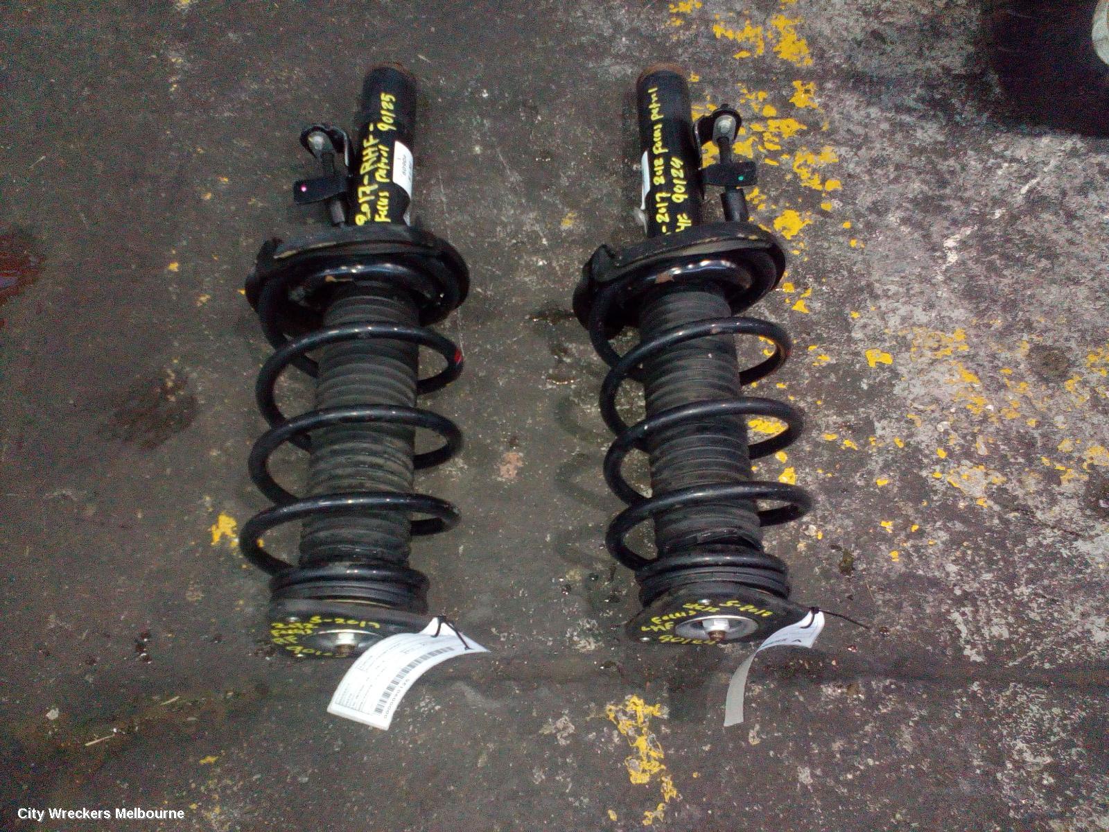 FORD FOCUS RIGHT FRONT STRUT, LW, PETROL, 05/2011 - 08/2015