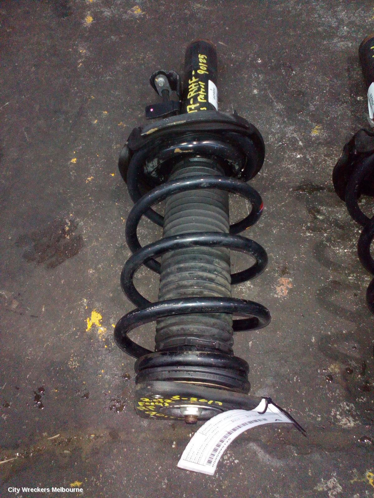 FORD FOCUS RIGHT FRONT STRUT, LW, PETROL, 05/2011 - 08/2015