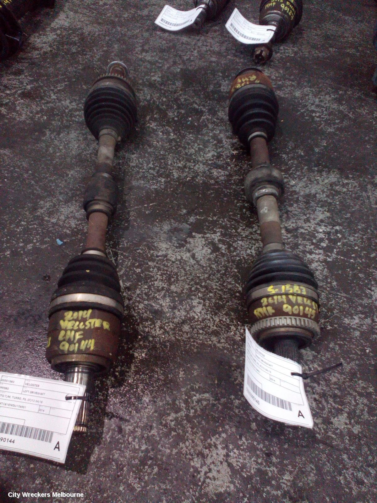 HYUNDAI VELOSTER LEFT DRIVESHAFT, AUTO T/M, TURBO, FS, 07/2012 - 04/2015