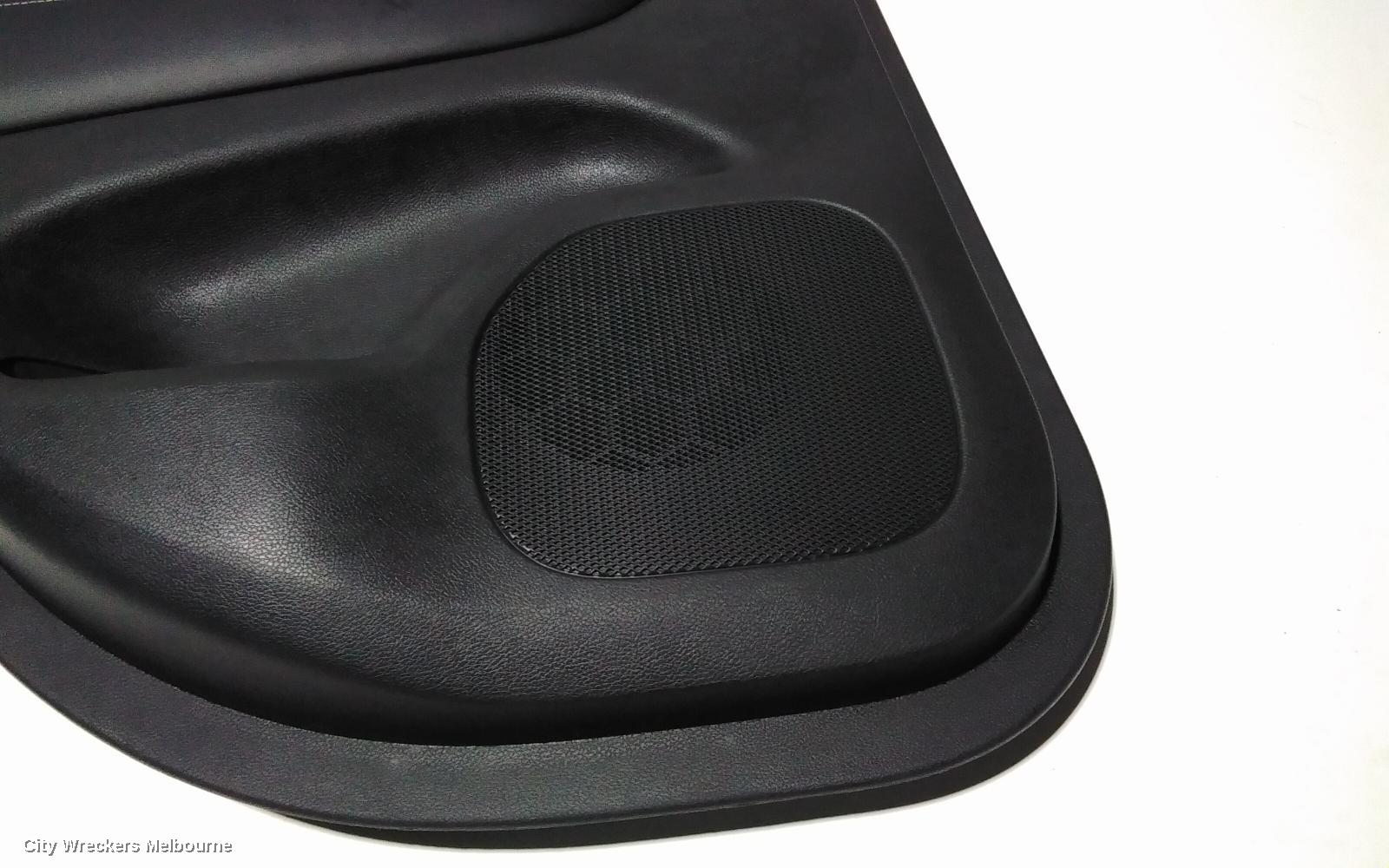JEEP GRANDCHEROKEE DOOR TRIM, LH REAR, WK, LEATHER, 10/2010 ONWARDS