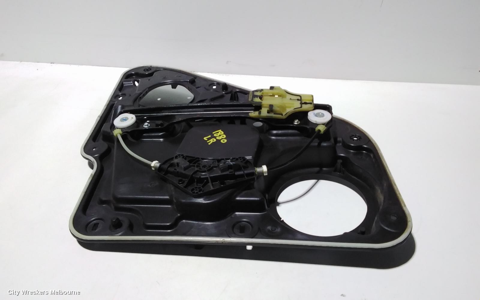 JEEP GRANDCHEROKEE LEFT REAR WND REG/MOTOR, WK, 10/2010 - 02/2022